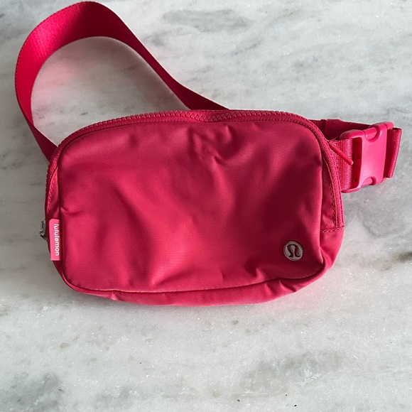 lululemon athletica Handbags - Lululemon Athletica Pink Belt Bag